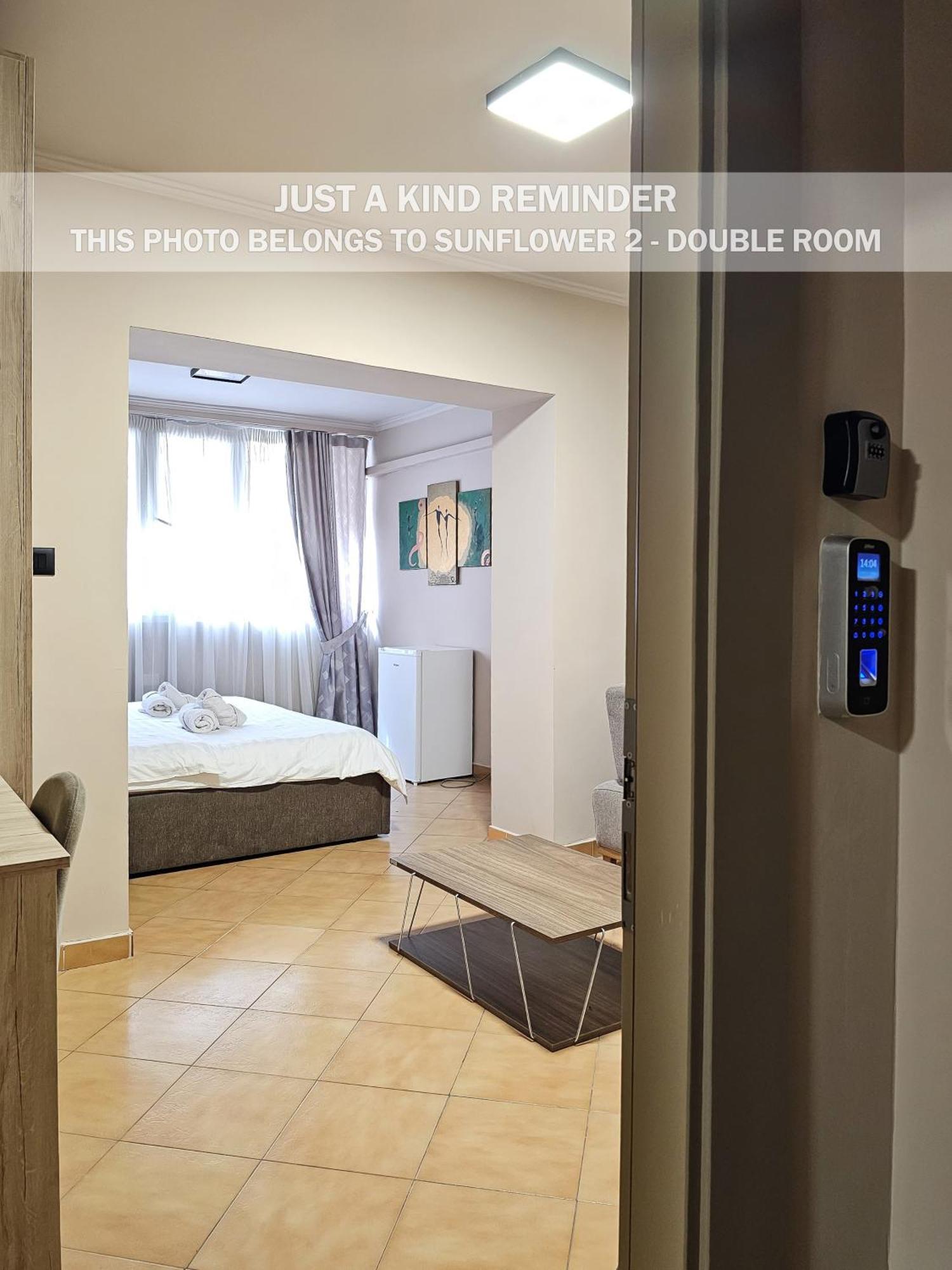 Sunflower Rooms Tirana Zewnętrze zdjęcie