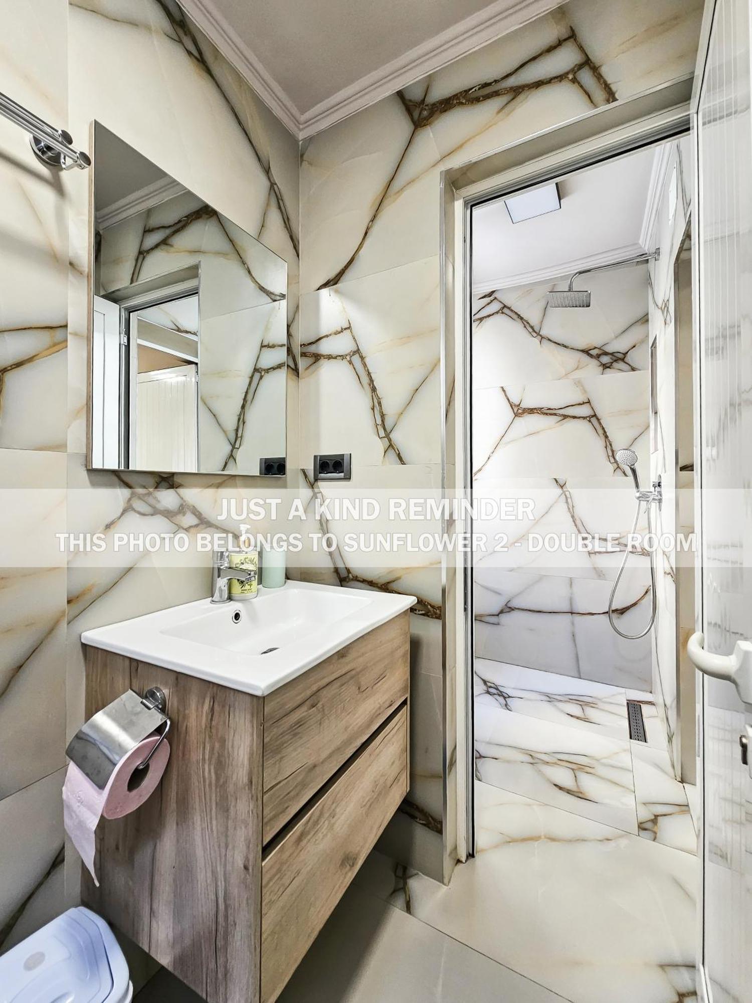 Sunflower Rooms Tirana Zewnętrze zdjęcie