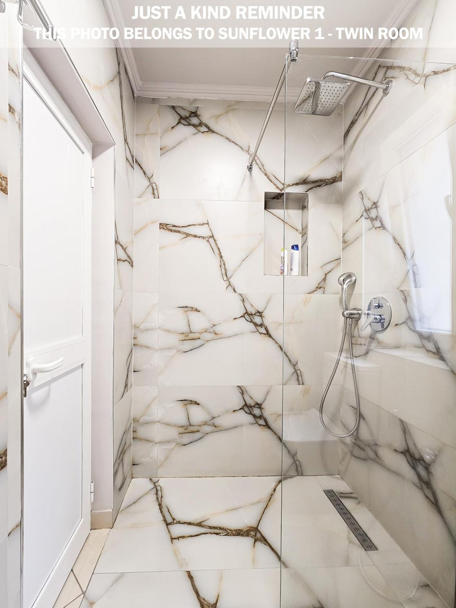 Sunflower Rooms Tirana Zewnętrze zdjęcie
