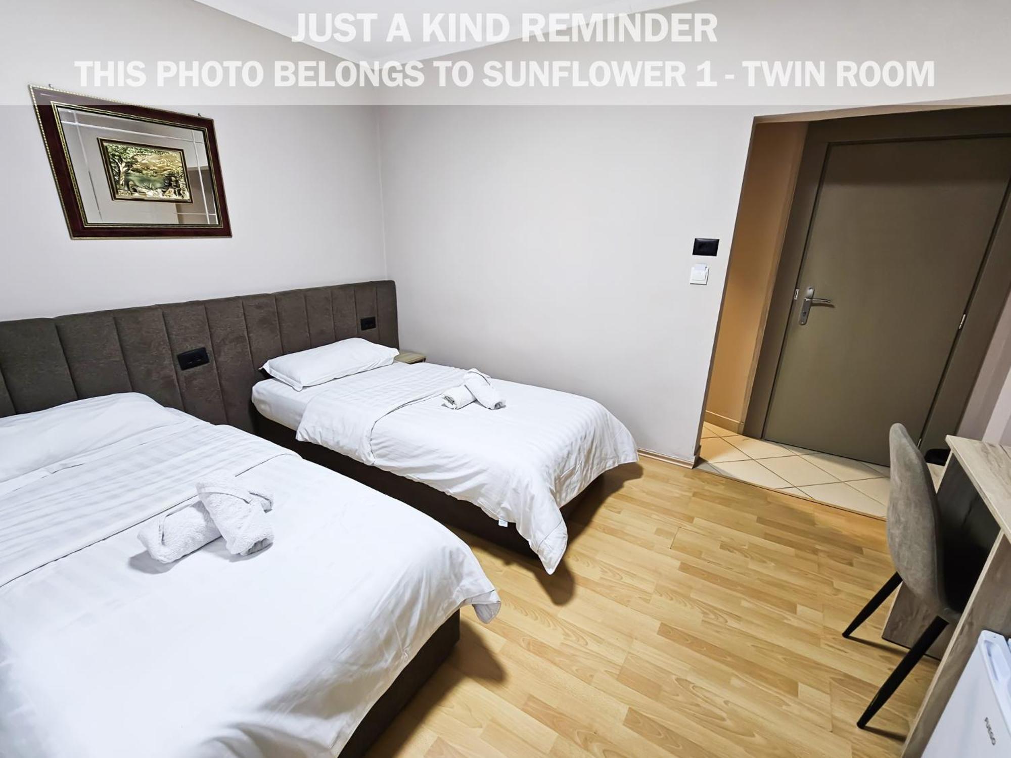 Sunflower Rooms Tirana Zewnętrze zdjęcie
